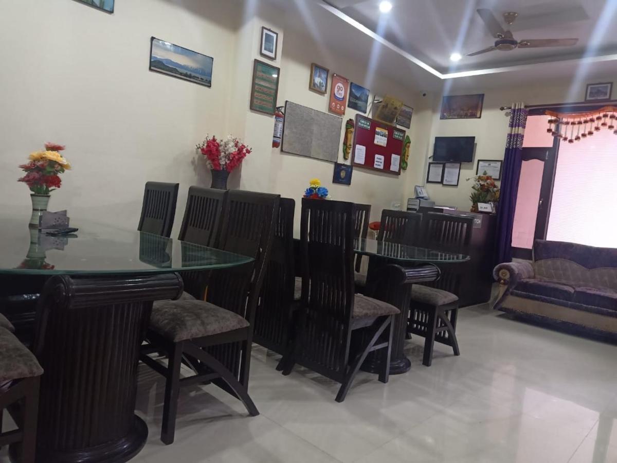 Hotel Hillora Mcleodganj МакЛеод Ганж Екстериор снимка